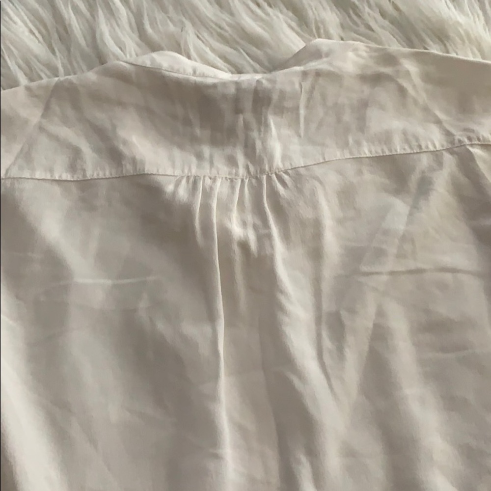 Banana Republic cream silk blouse - Picture 5 of 5